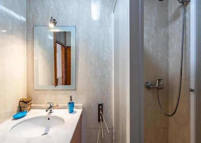 شقة Akicity Alfama Radiant *