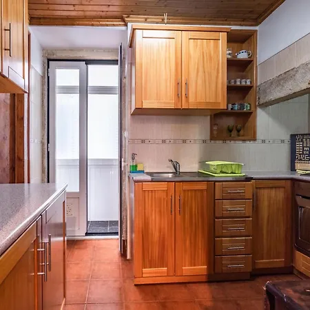 Akicity Alfama Radiant Lizbona