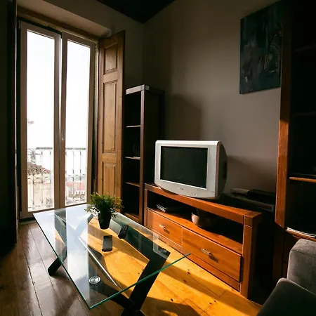 Akicity Alfama Radiant Lizbona